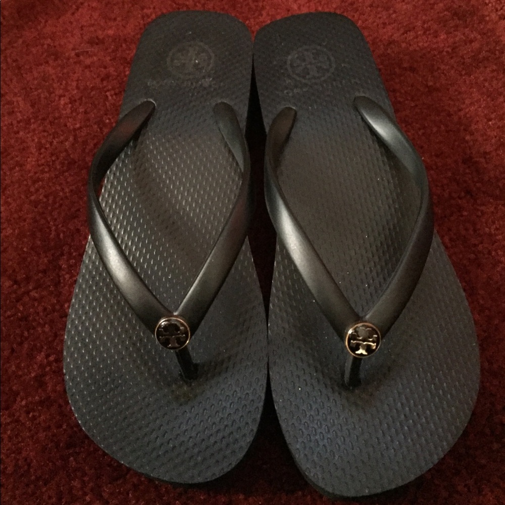 TORY BURCH THONG PLATFORM SANDALS SIZE 7 Black